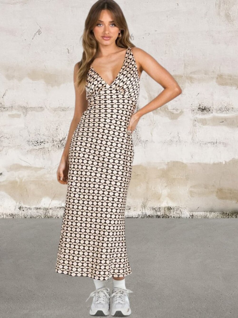 Princess Polly $70 Nellie Midi Dress Black / Beige Size 4
